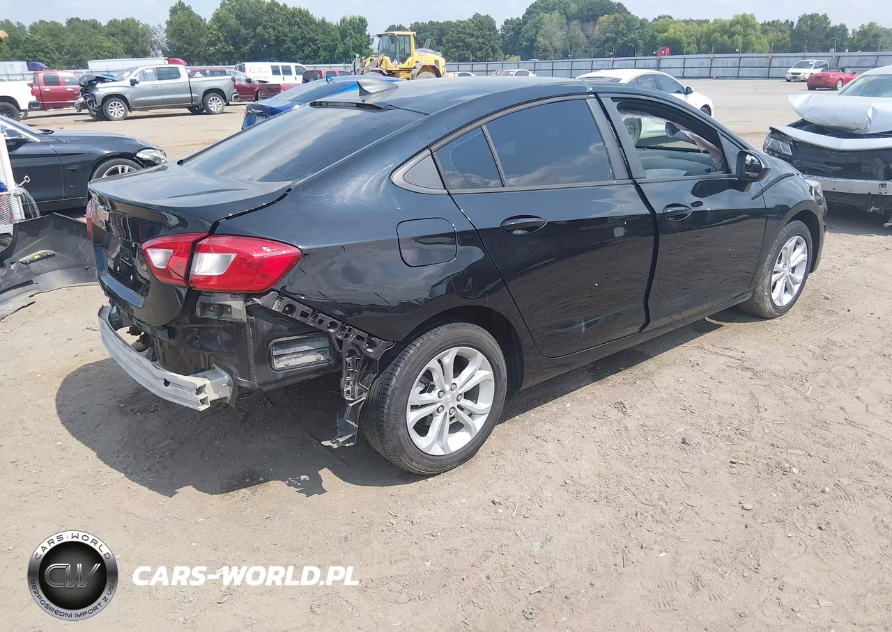 2019 Chevrolet Cruze Ls VIN:1G1BC5SM0K7124849 - 4
