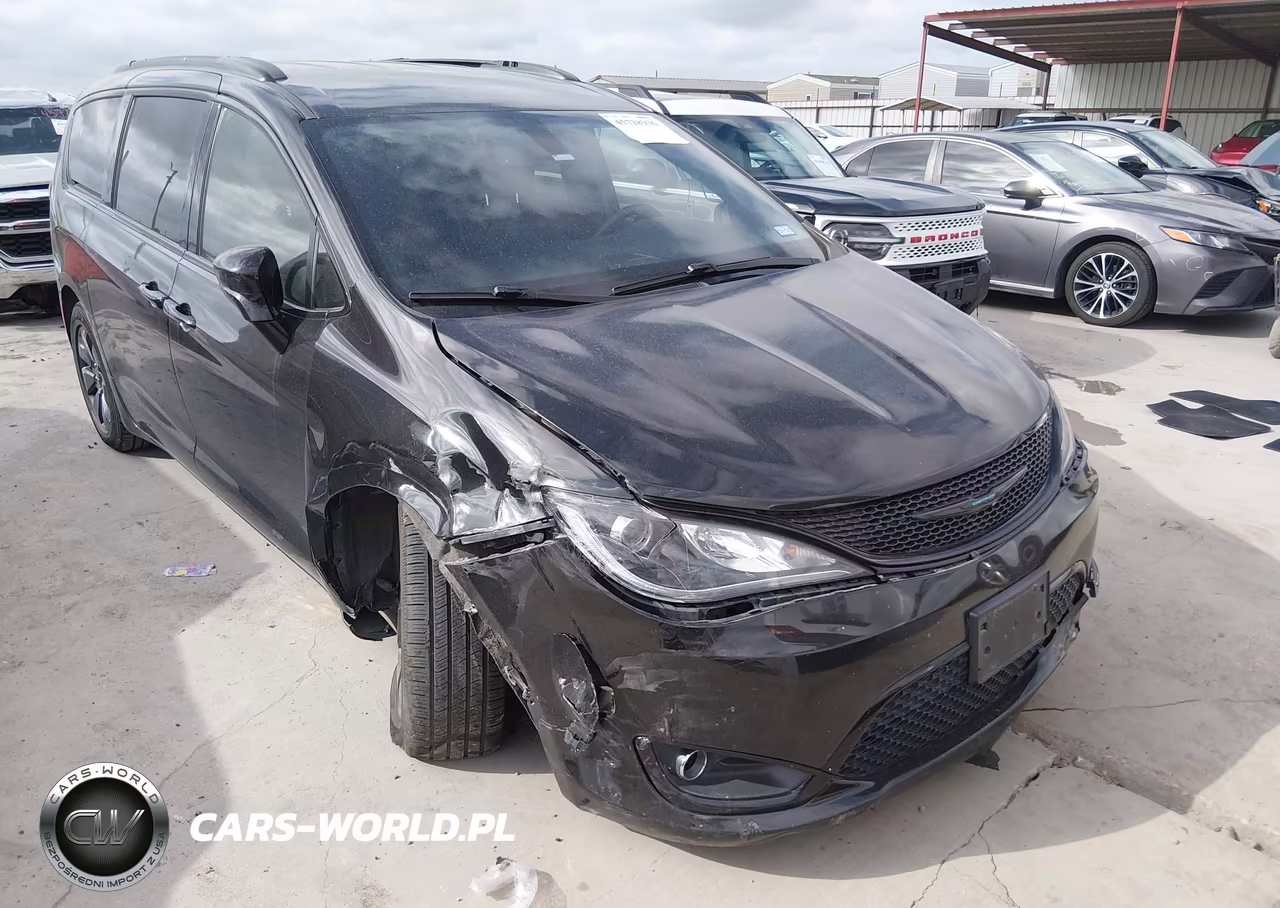 2020 Chrysler Pacifica Hybrid Touring L – zdjęcie 1 z 16