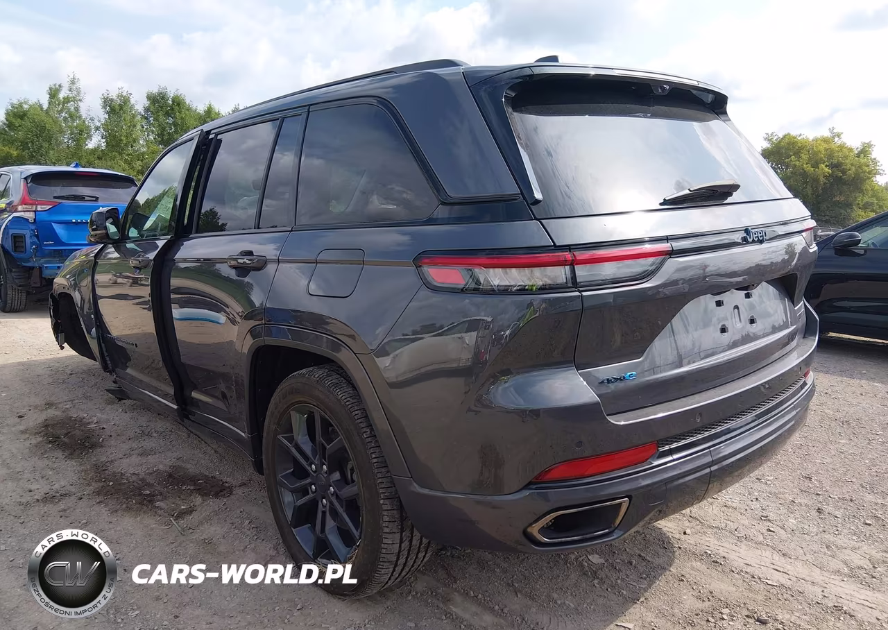 2023 Jeep Grand Cherokee 4Xe 30Th Anniversary VIN:1C4RJYB69P8905367 - 3