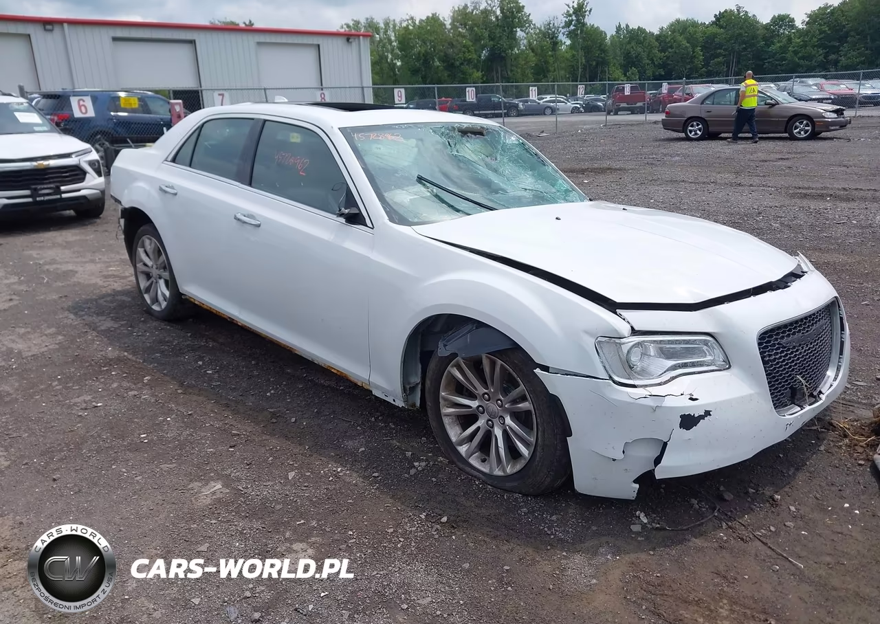 2017 Chrysler 300C