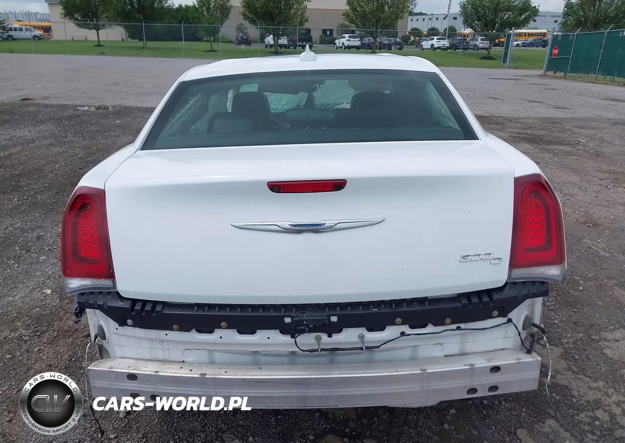 2017 Chrysler 300C VIN:2C3CCAEGXHH570700 - 15