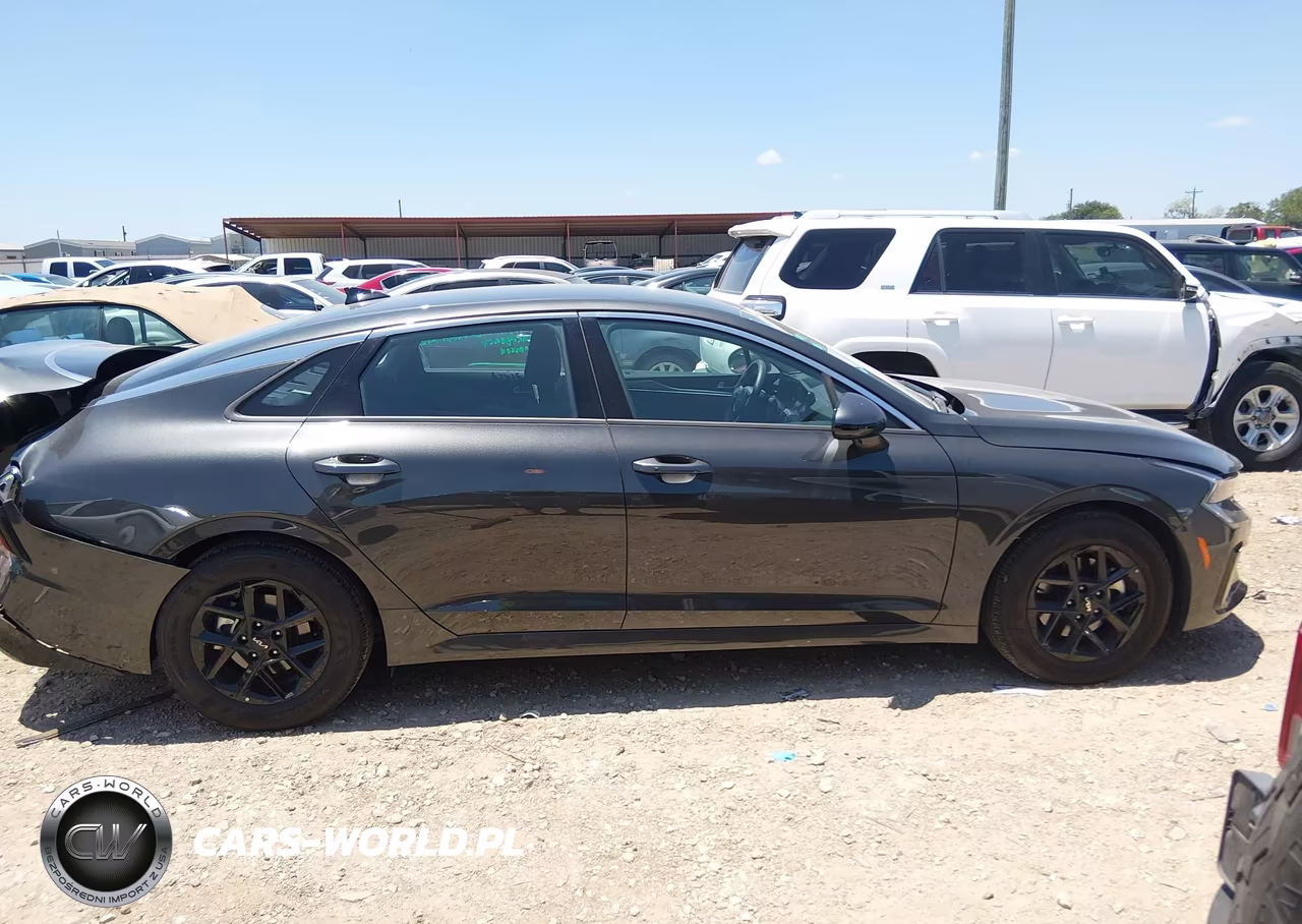 2026 Kia K5 Lxs Fwd VIN:KNAG24J7XT5459827 - 13