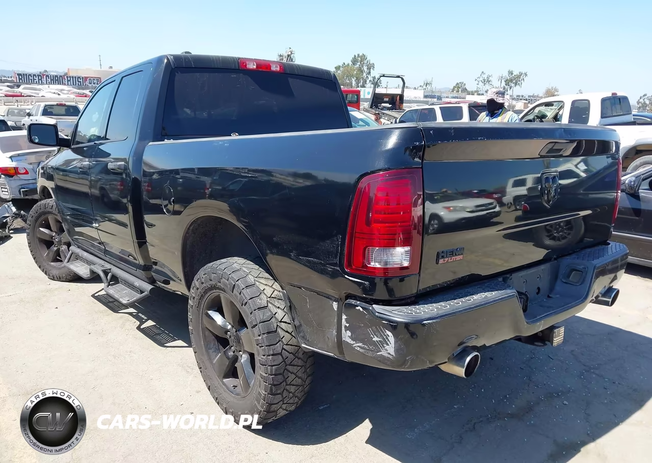 2015 Ram 1500 Express VIN:1C6RR6FT1FS505678 - 3