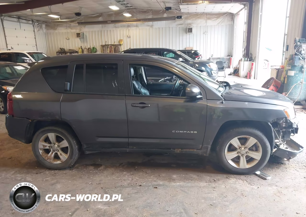 2016 Jeep Compass Sport-North VIN:1C4NJDAB0GD579228 - 13