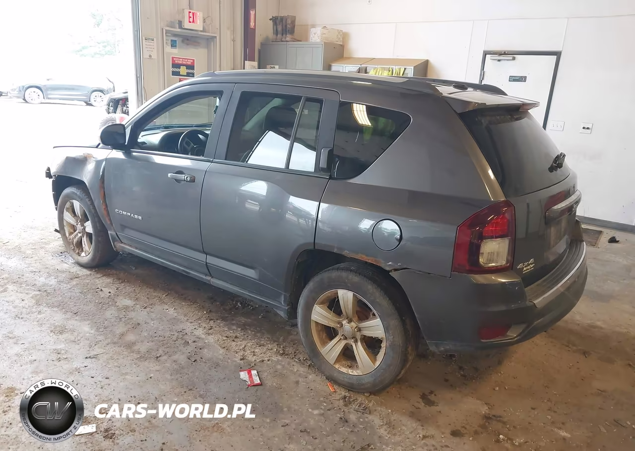 2016 Jeep Compass Sport-North VIN:1C4NJDAB0GD579228 - 3