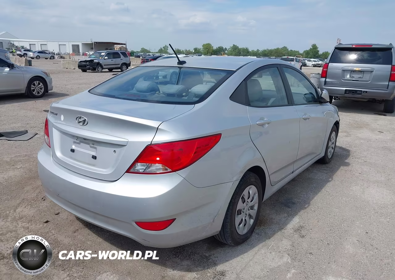 2016 Hyundai Accent Se VIN:KMHCT4AE6GU011802 - 4