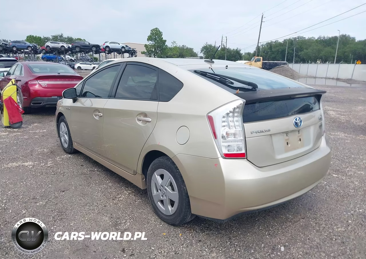 2011 Toyota Prius Two VIN:JTDKN3DU4B0270604 - 3
