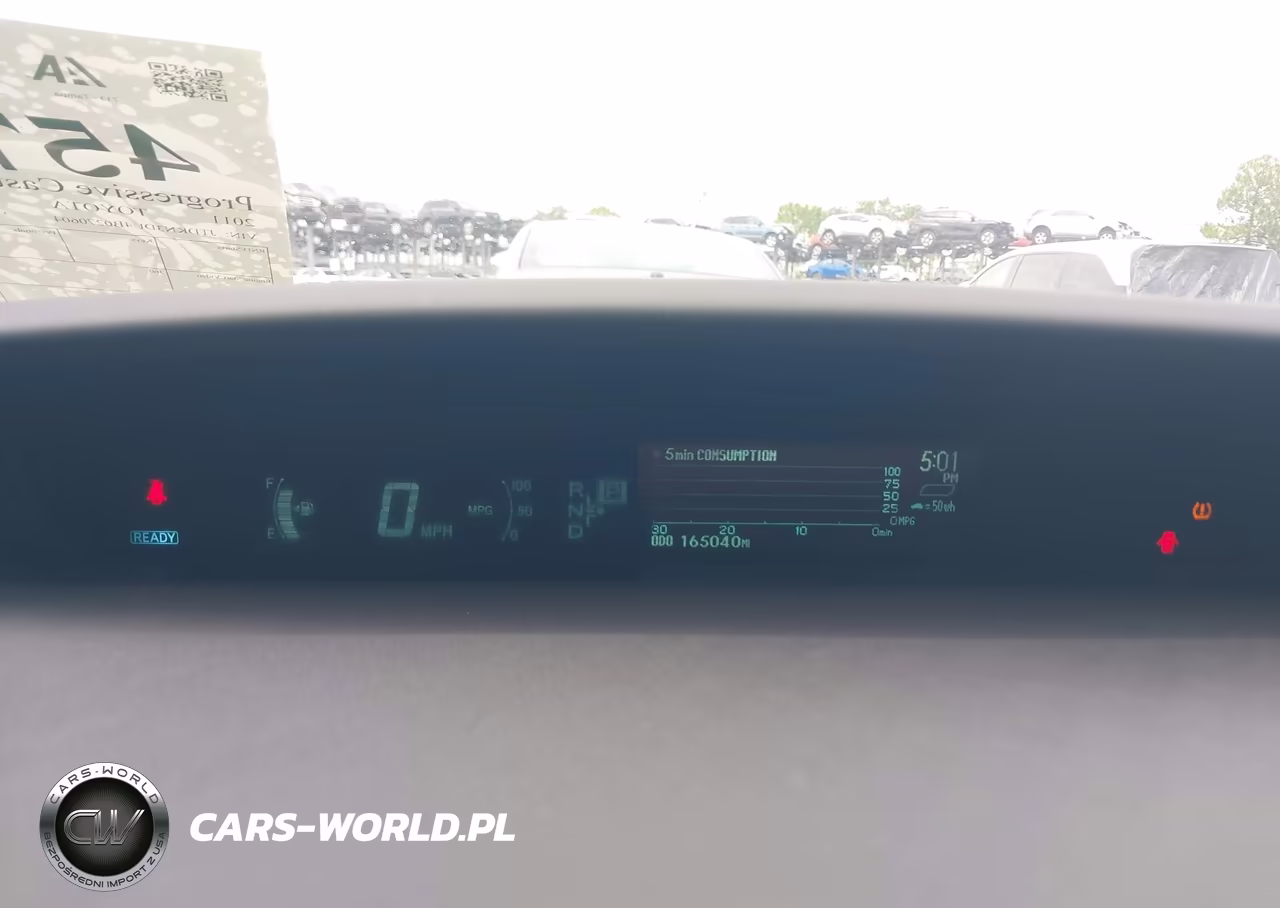 2011 Toyota Prius Two VIN:JTDKN3DU4B0270604 - 7