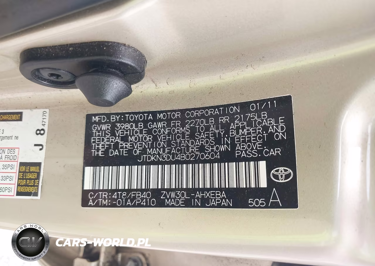 2011 Toyota Prius Two VIN:JTDKN3DU4B0270604 - 9