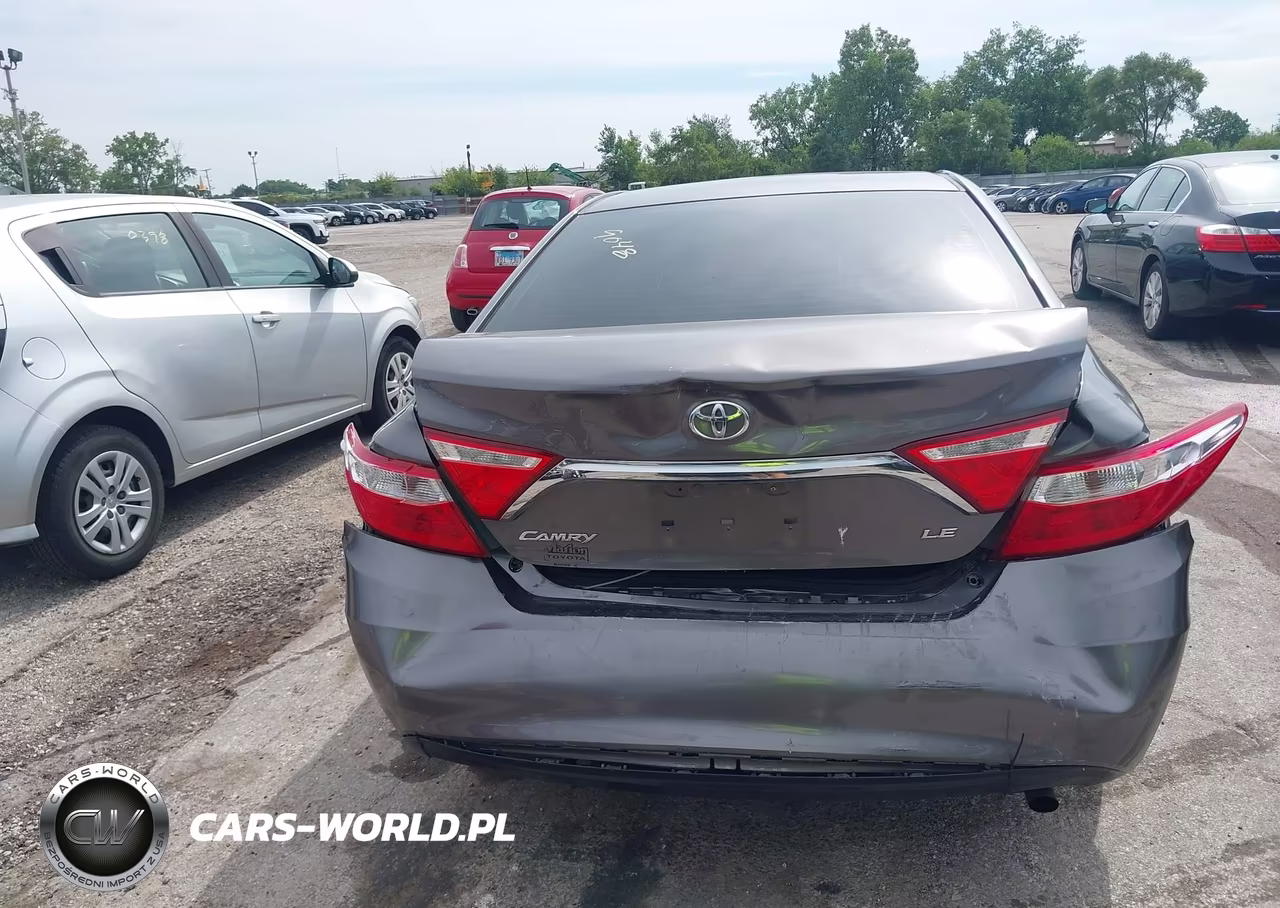 2015 Toyota Camry Le VIN:4T4BF1FK7FR467487 - 16
