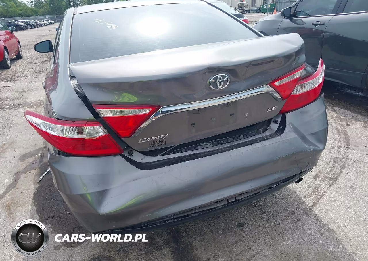 2015 Toyota Camry Le VIN:4T4BF1FK7FR467487 - 6