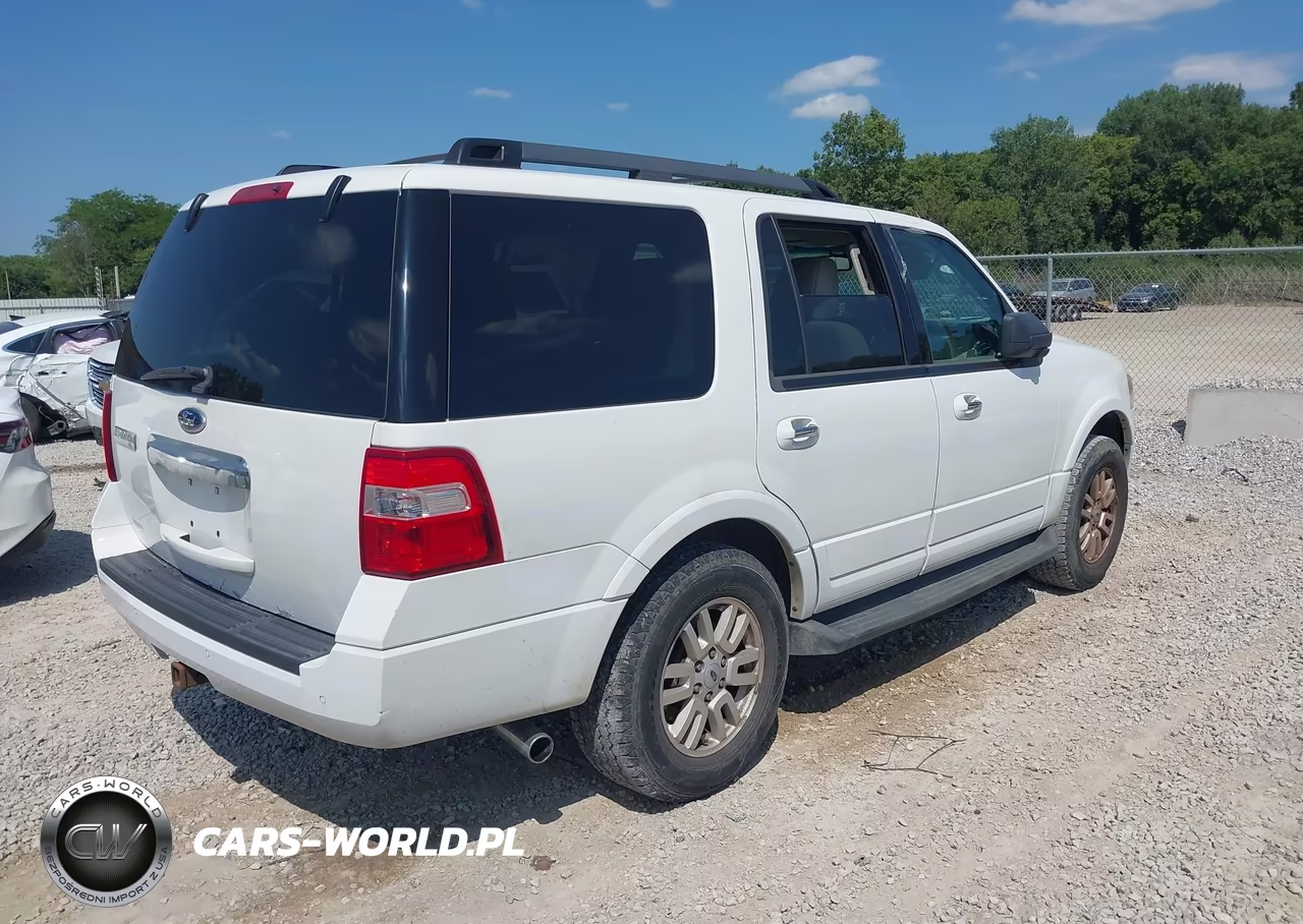 2014 Ford Expedition Xlt VIN:1FMJU1J52EEF04998 - 4