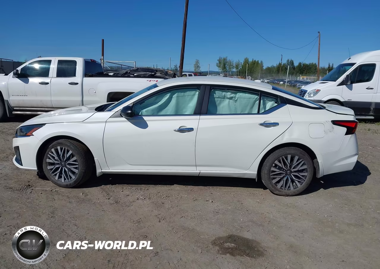 2025 Nissan Altima Sv Awd VIN:1N4BL4DW4SN378677 - 13