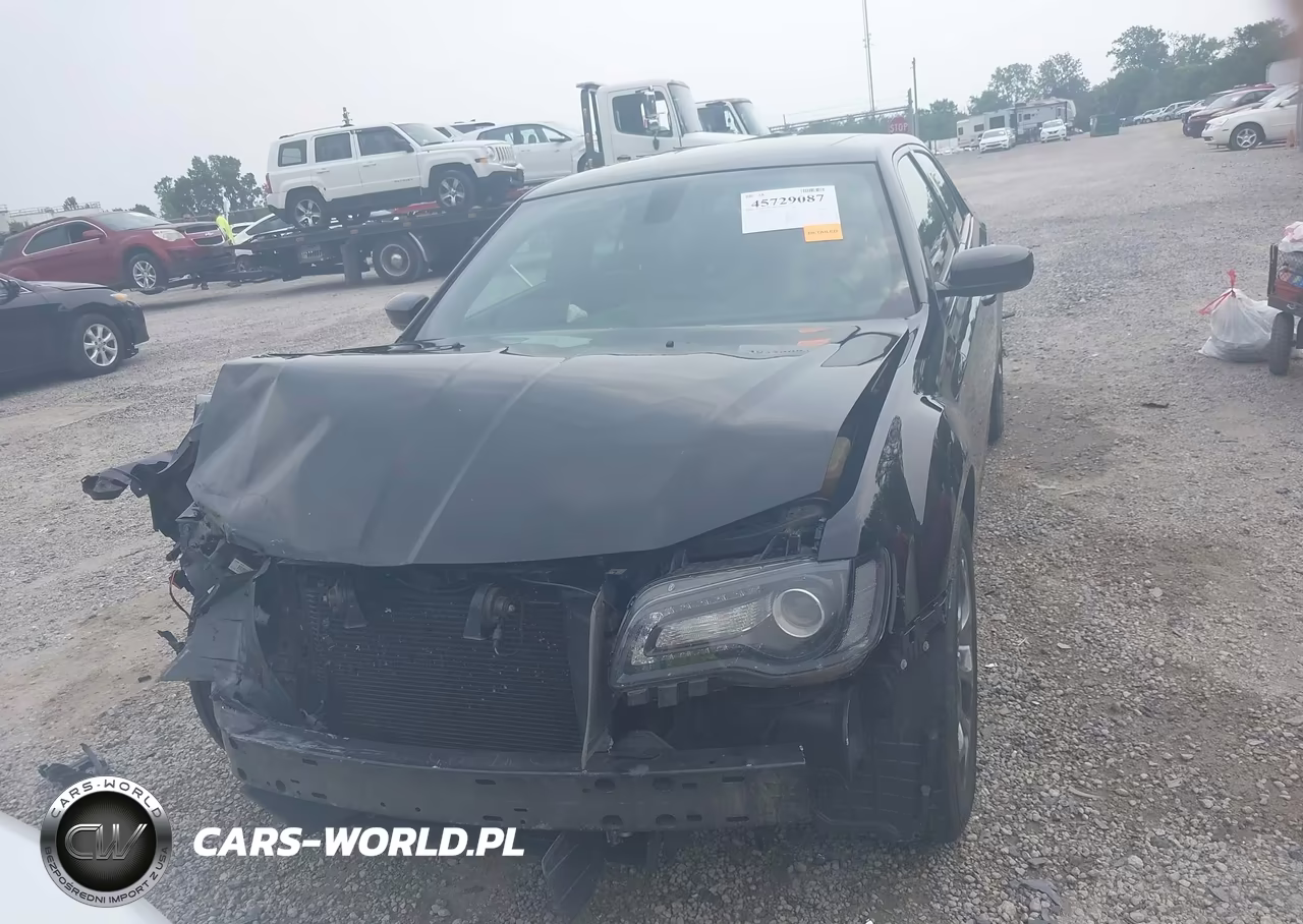 2016 Chrysler 300 300S VIN:2C3CCAGG5GH244329 - 13