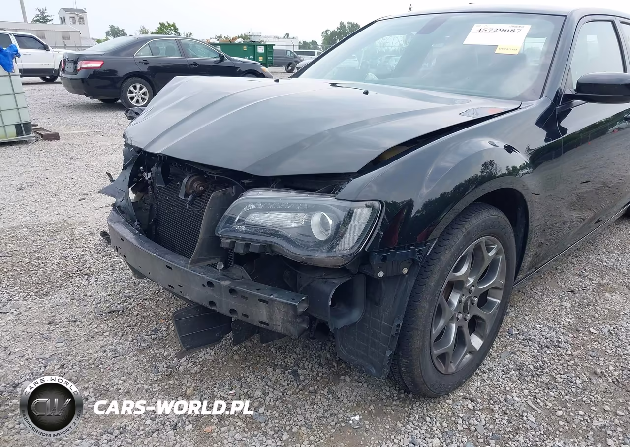 2016 Chrysler 300 300S VIN:2C3CCAGG5GH244329 - 18