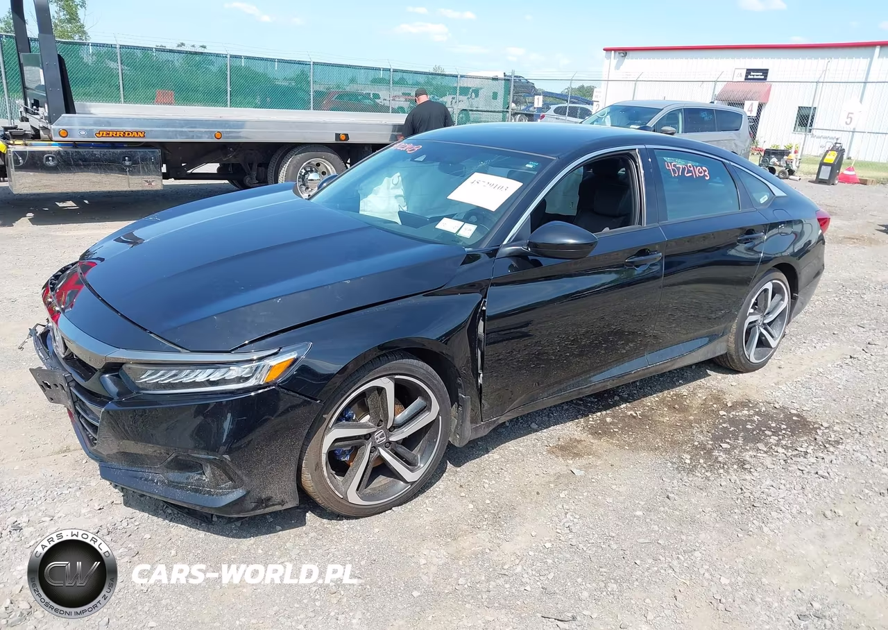 2022 Honda Accord Sport VIN:1HGCV1F32NA111304 - 2
