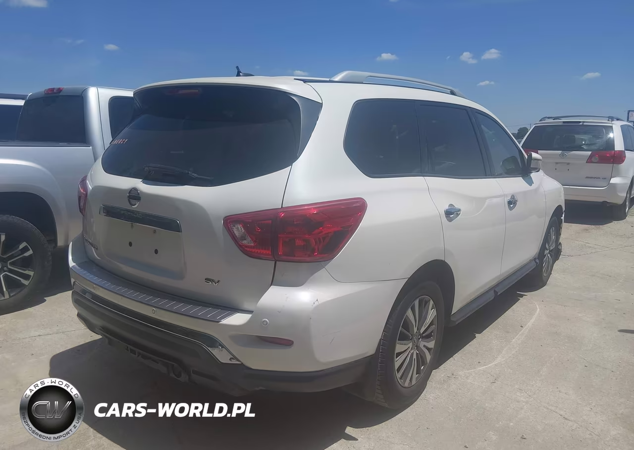 2017 Nissan Pathfinder Platinum-S-Sl-Sv VIN:5N1DR2MN1HC626610 - 4