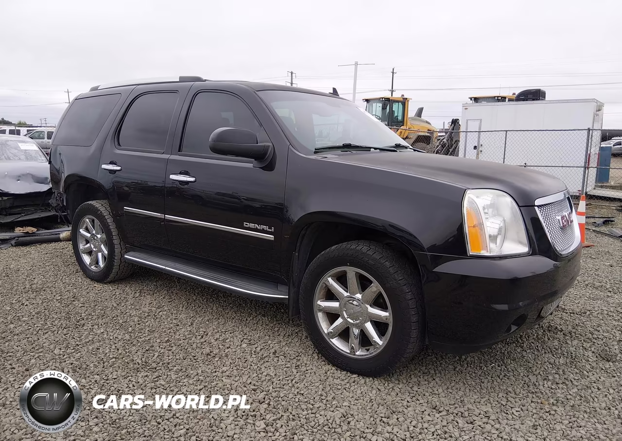 2013 GMC Yukon Denali – zdjęcie 1 z 17