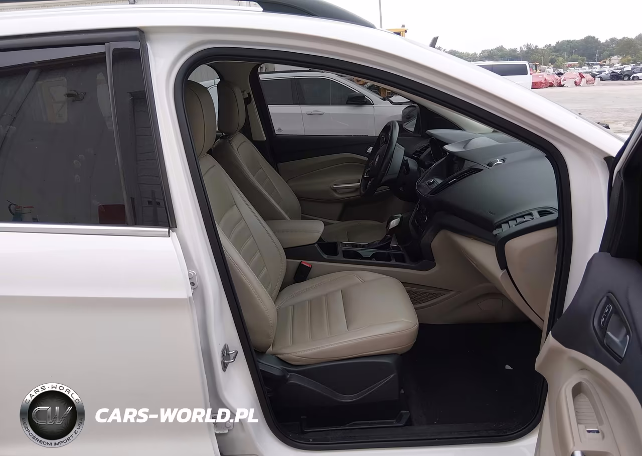 2019 Ford Escape Sel VIN:1FMCU9HD6KUA30835 - 5