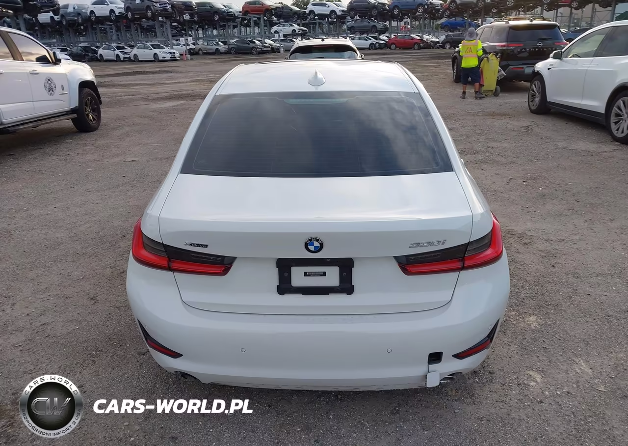 2020 BMW 330I xDrive VIN:3MW5R7J04L8B25870 - 16