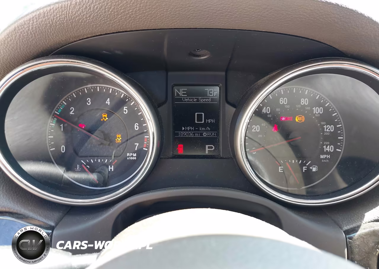 2013 Jeep Grand Cherokee Laredo VIN:1C4RJFAG6DC518928 - 7