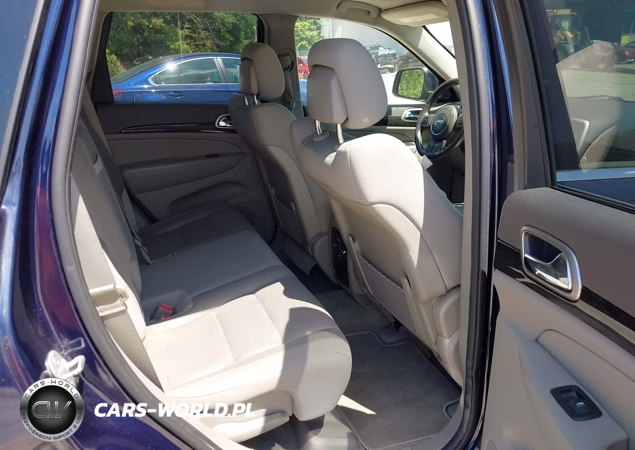 2013 Jeep Grand Cherokee Laredo VIN:1C4RJFAG6DC518928 - 8