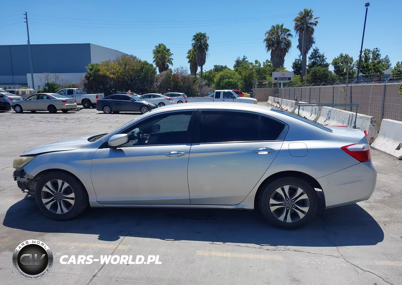 2013 Honda Accord Lx VIN:1HGCR2F32DA152203 - 15