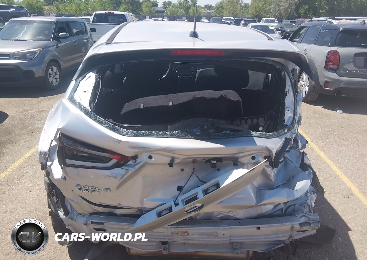 2020 Nissan Rogue Sport S VIN:JN1BJ1CW8LW644152 - 17