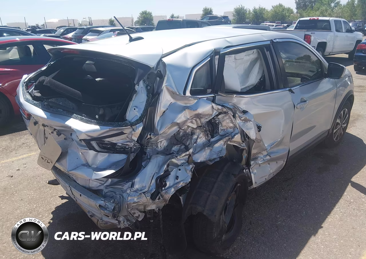 2020 Nissan Rogue Sport S VIN:JN1BJ1CW8LW644152 - 4