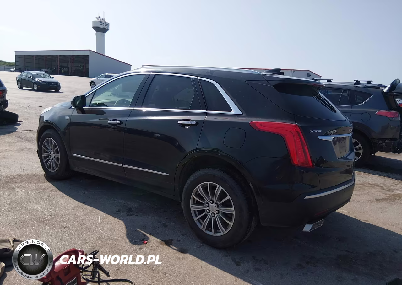 2017 Cadillac Xt5 Luxury VIN:1GYKNBRS1HZ287117 - 3