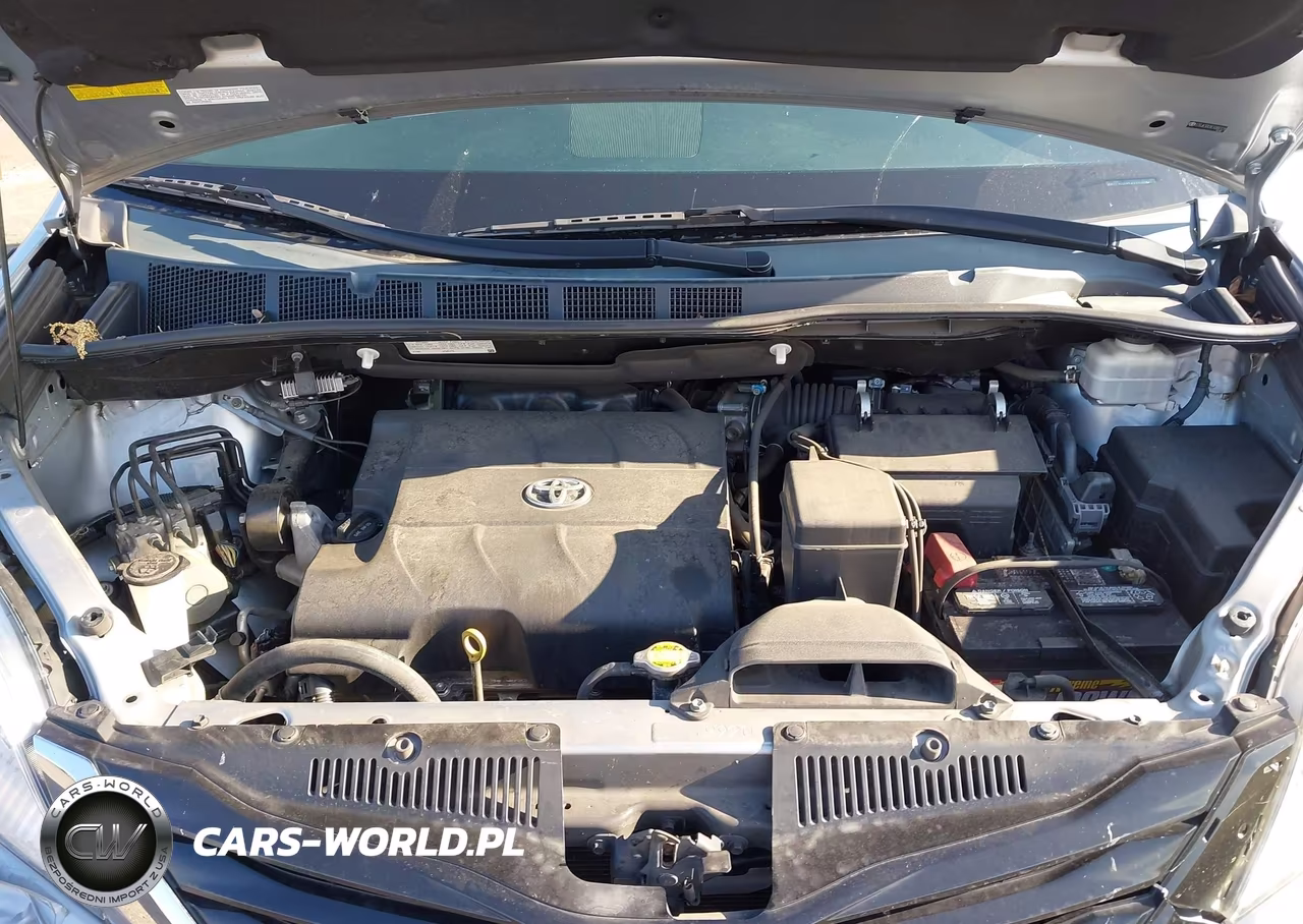 2014 Toyota Sienna Le 7 Passenger VIN:5TDJK3DC8ES089129 - 10