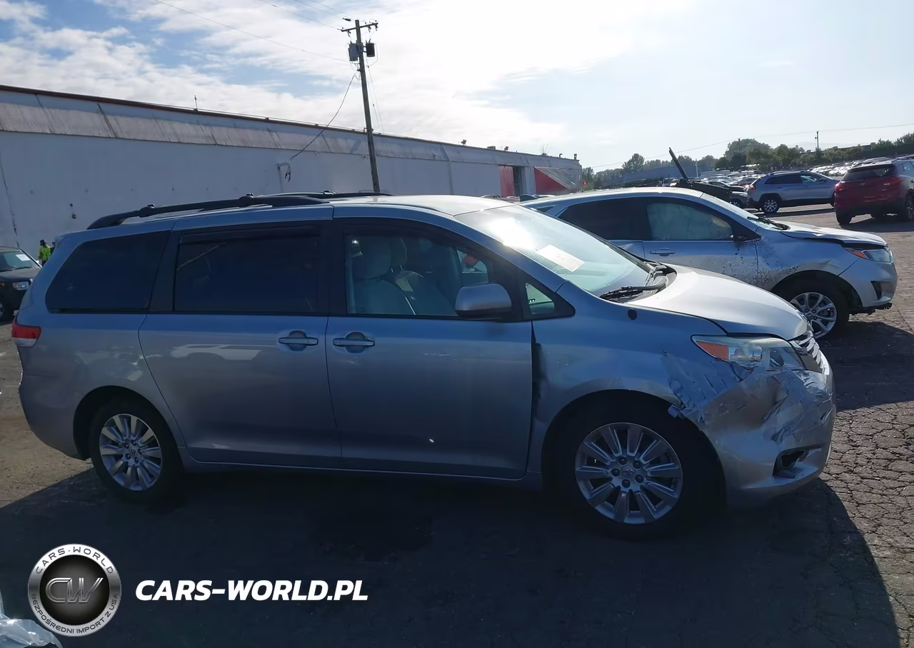 2014 Toyota Sienna Le 7 Passenger VIN:5TDJK3DC8ES089129 - 13