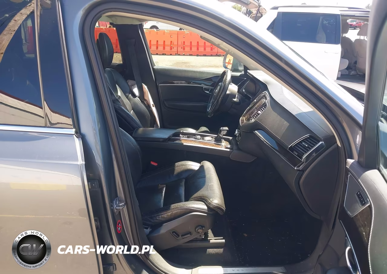 2017 Volvo Xc90 T6 Inscription VIN:YV4A22PL0H1120362 - 5