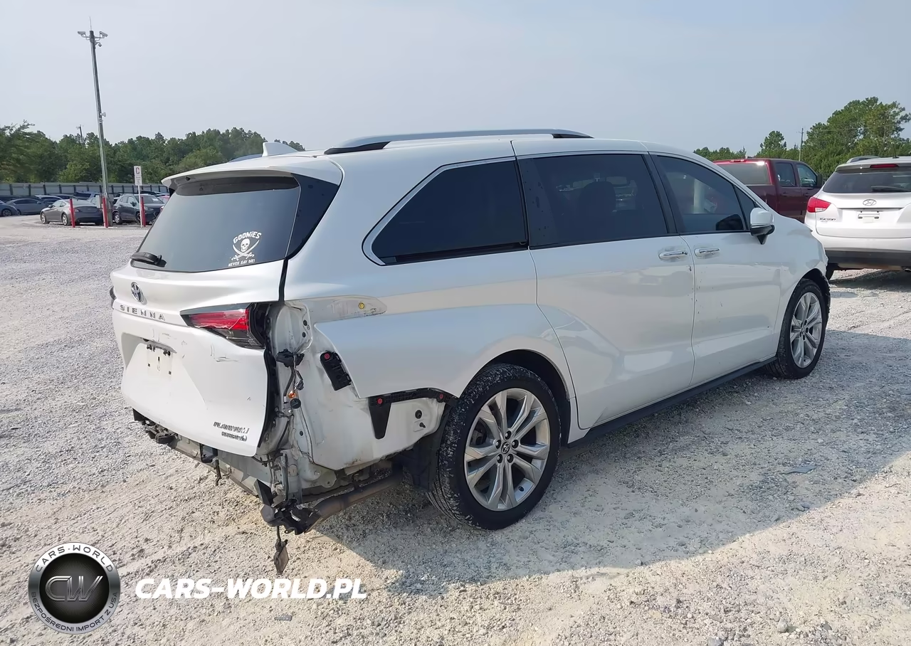 2022 Toyota Sienna Platinum VIN:5TDERKEC4NS085598 - 4