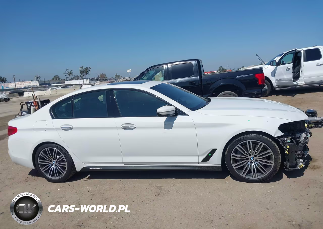 2018 BMW 530I VIN:WBAJA5C5XJWA56595 - 14