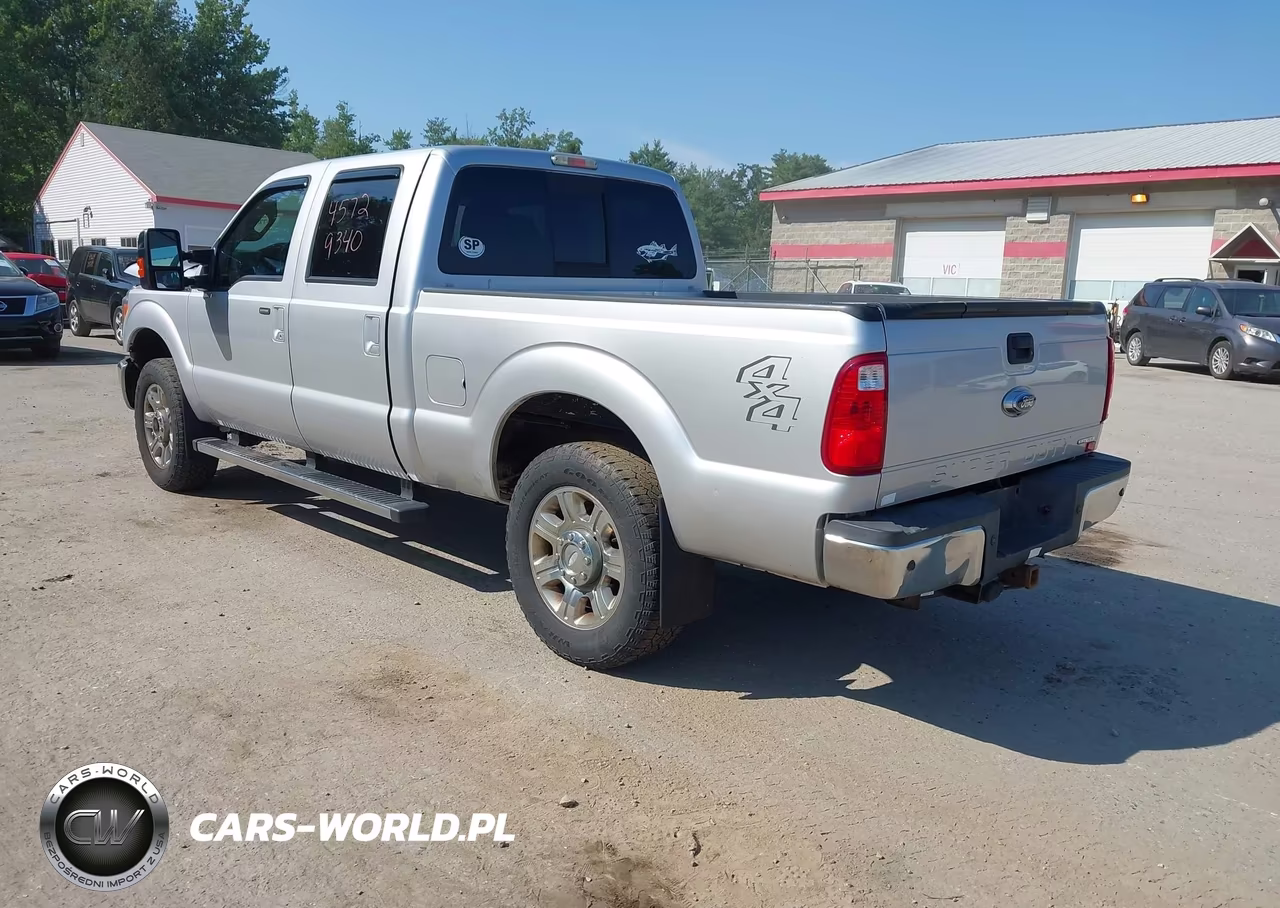 2013 Ford F-250 Lariat VIN:1FT7W2B65DEA54137 - 3