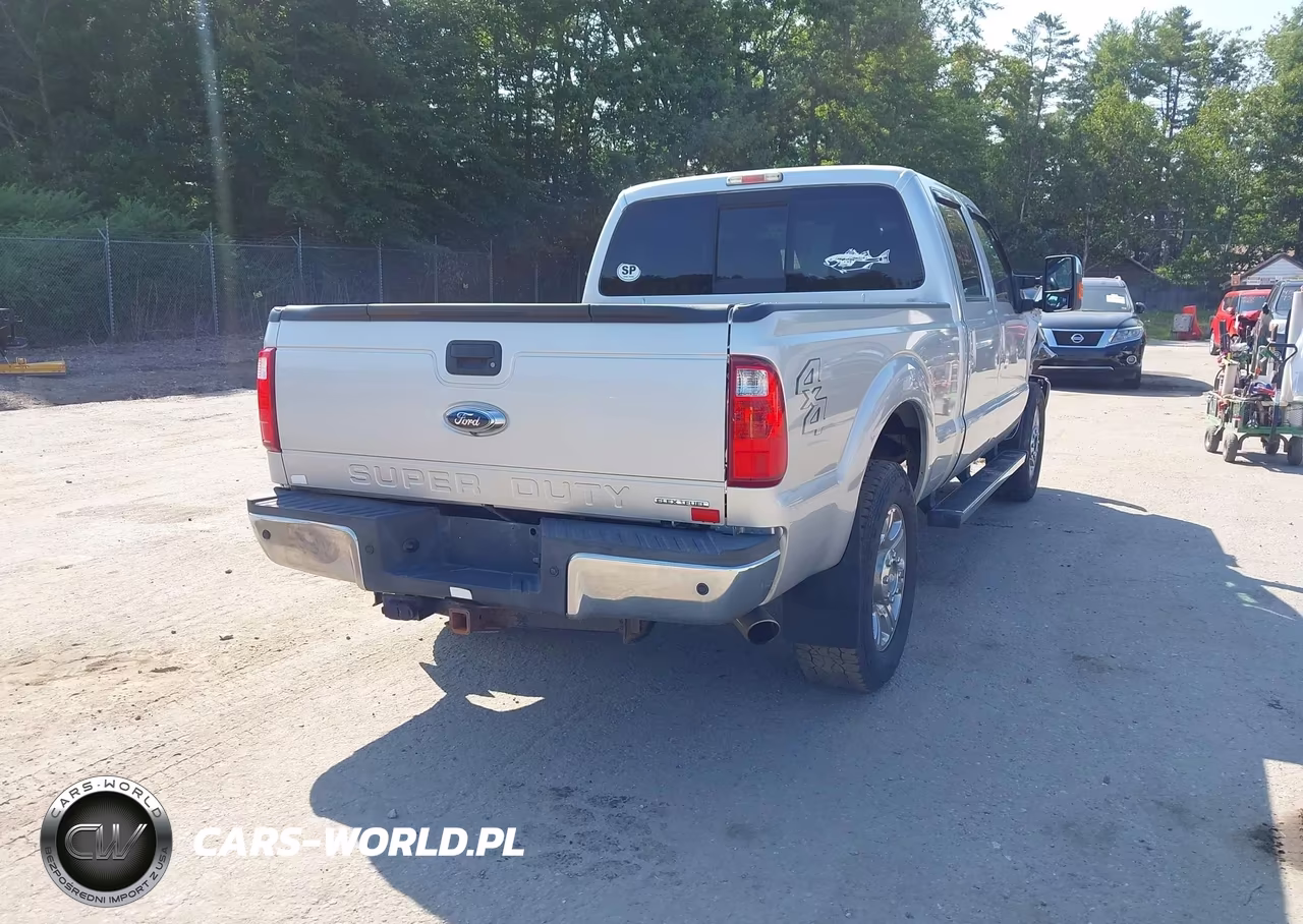 2013 Ford F-250 Lariat VIN:1FT7W2B65DEA54137 - 4