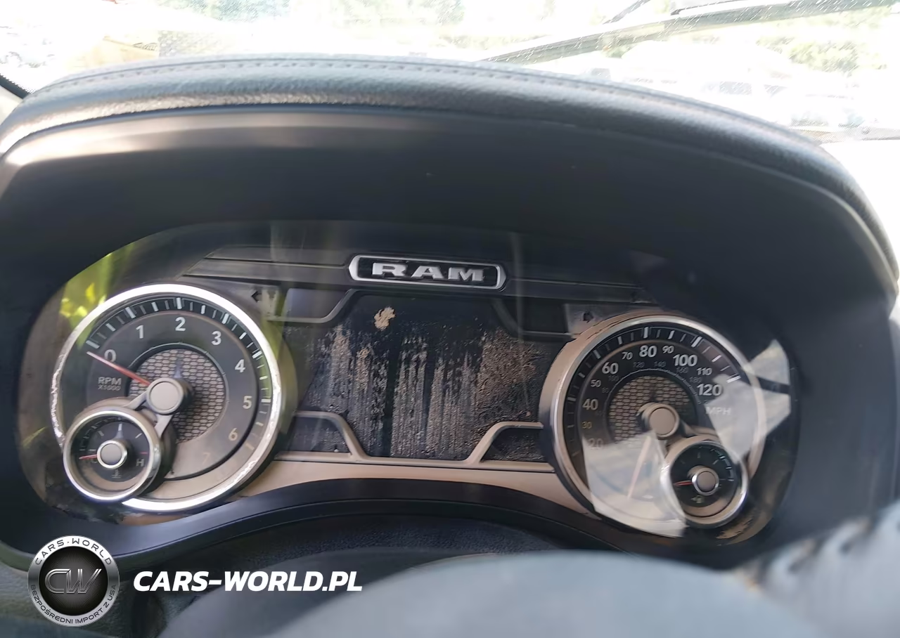 2020 Ram 1500 VIN:1C6SRFJT5LN368733 - 7