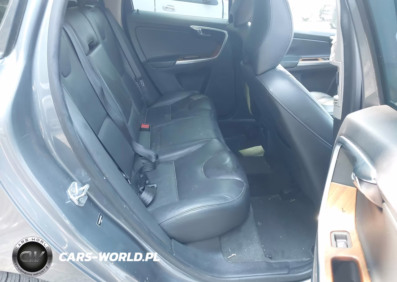 2017 Volvo Xc60 T5 Inscription VIN:YV440MDU1H2074448 - 8