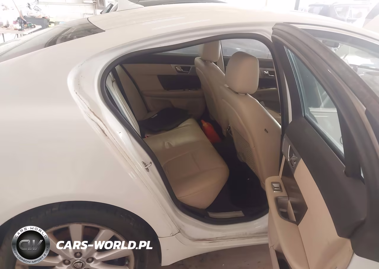 2013 Jaguar Xf V6 Sc VIN:SAJWJ0EF7D8S88645 - 8