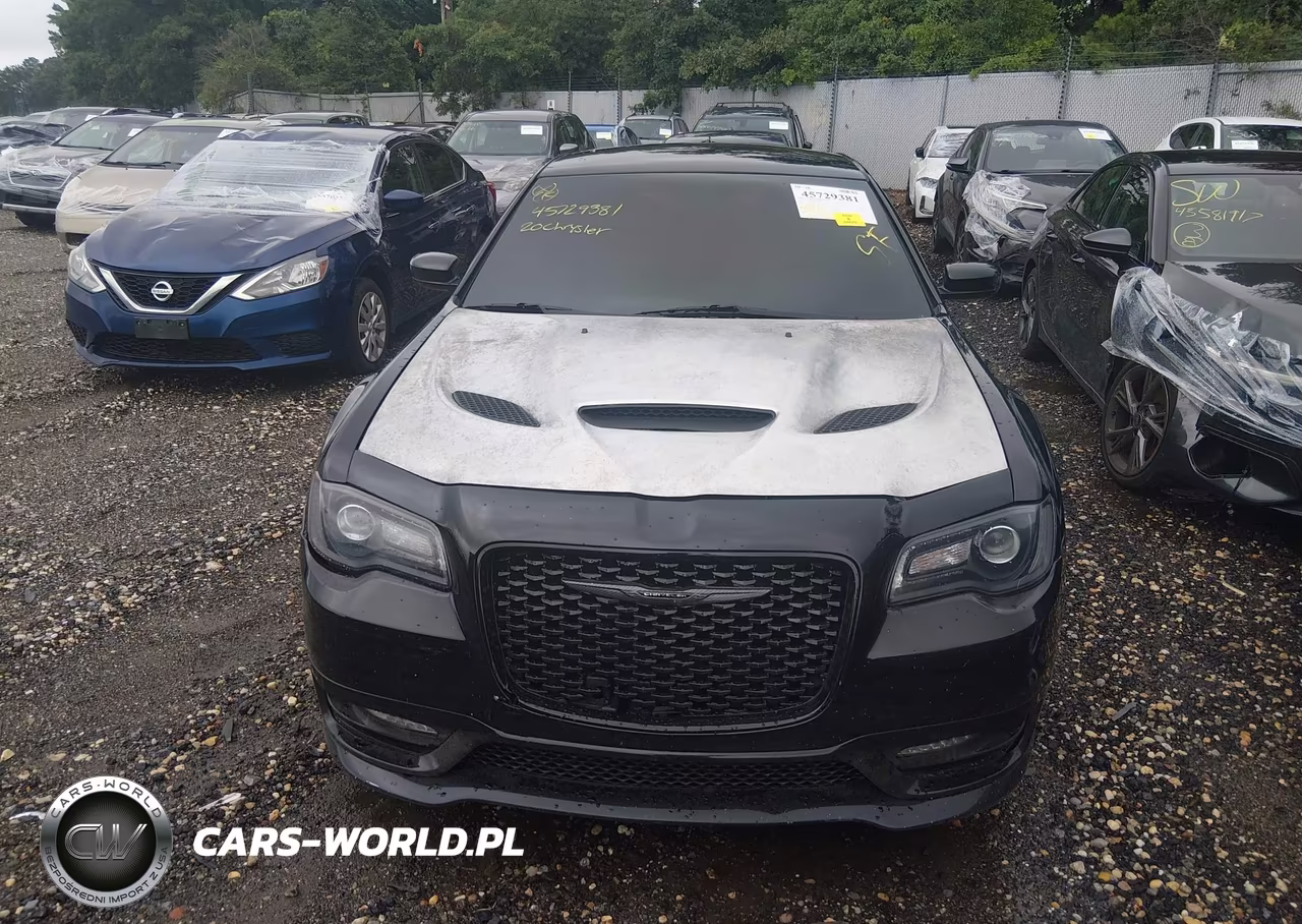 2020 Chrysler 300 300S VIN:2C3CCABG1LH131379 - 6