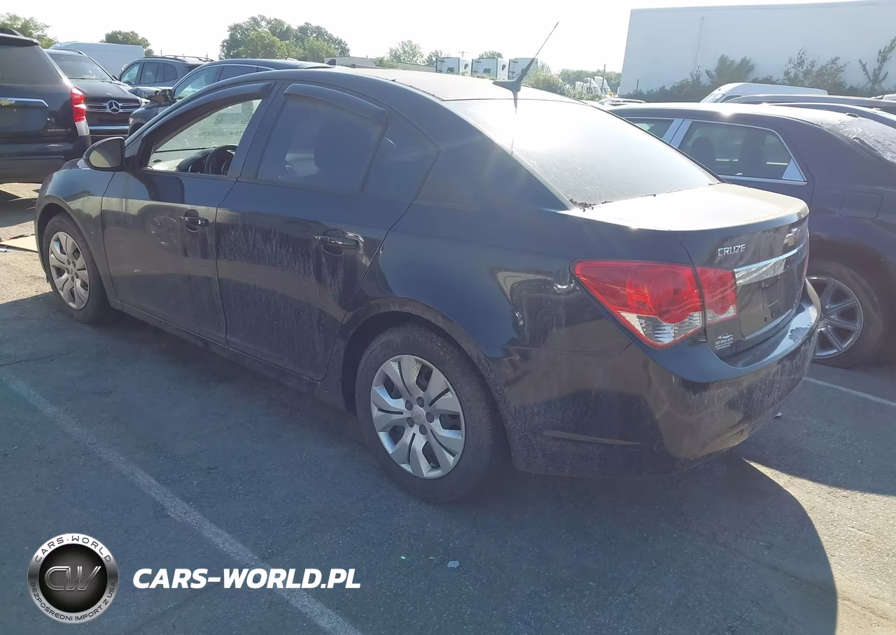 2014 Chevrolet Cruze Ls Auto VIN:1G1PA5SG6E7190994 - 3