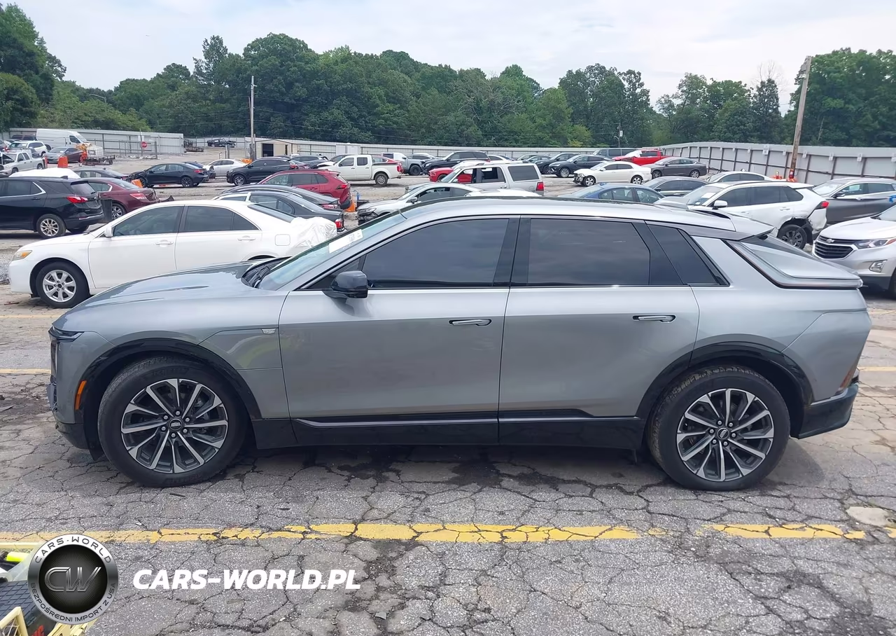 2024 Cadillac Lyriq Sport W-1Sf VIN:1GYKPTRK9RZ107335 - 14