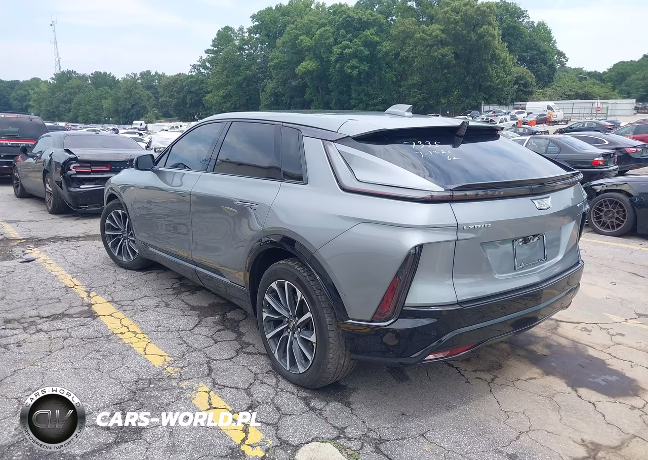 2024 Cadillac Lyriq Sport W-1Sf VIN:1GYKPTRK9RZ107335 - 3