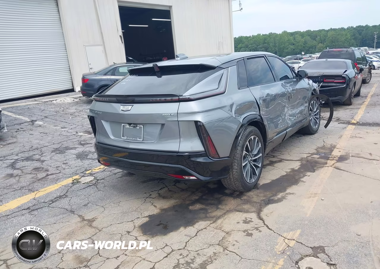 2024 Cadillac Lyriq Sport W-1Sf VIN:1GYKPTRK9RZ107335 - 4