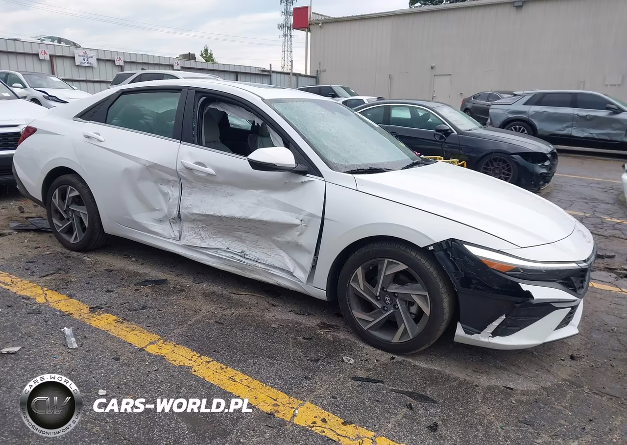 2025 Hyundai Elantra Limited – zdjęcie 1 z 16