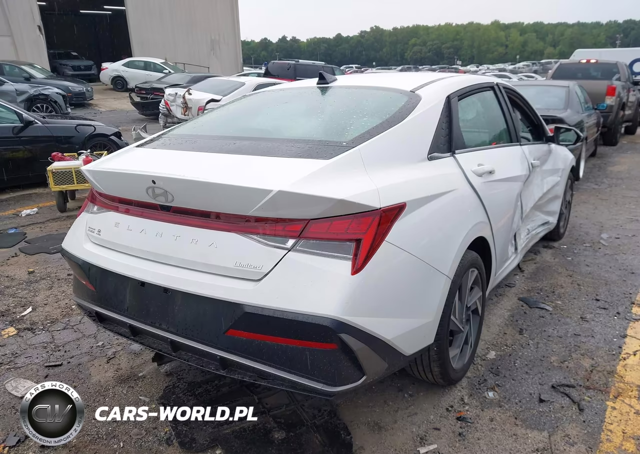 2025 Hyundai Elantra Limited VIN:KMHLP4DG4SU888816 - 4