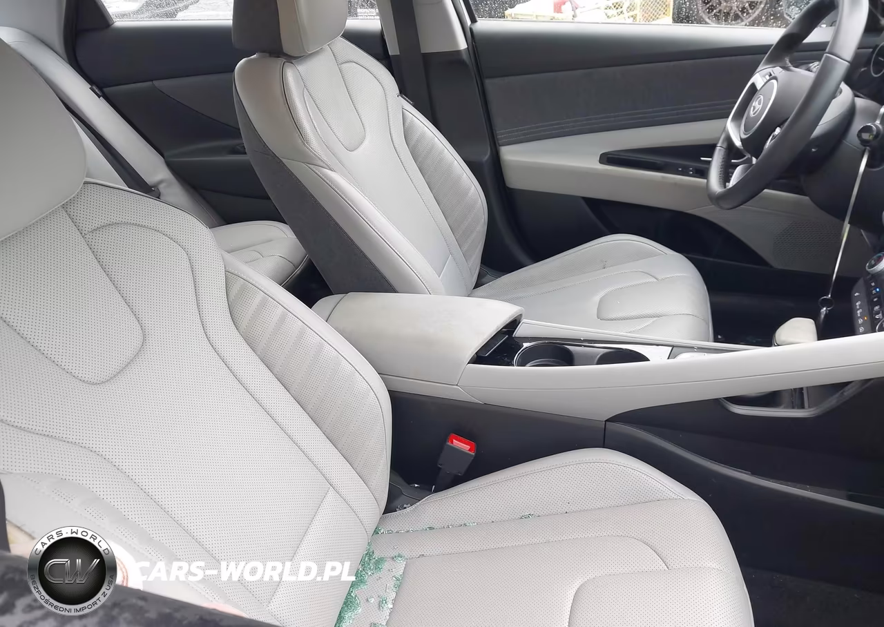 2025 Hyundai Elantra Limited VIN:KMHLP4DG4SU888816 - 5