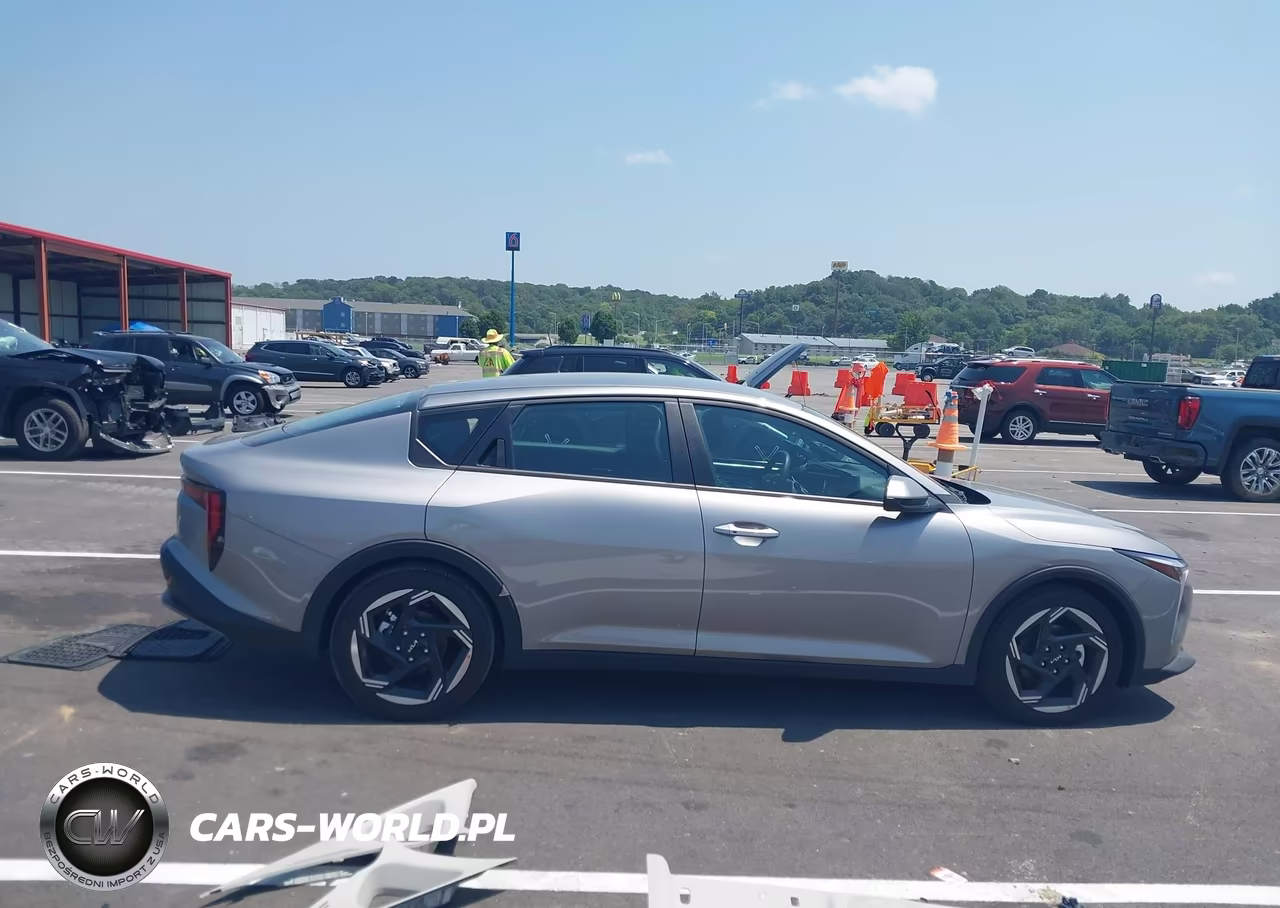 2026 Kia K4 Ex VIN:3KPFU4DE8TE299342 - 13