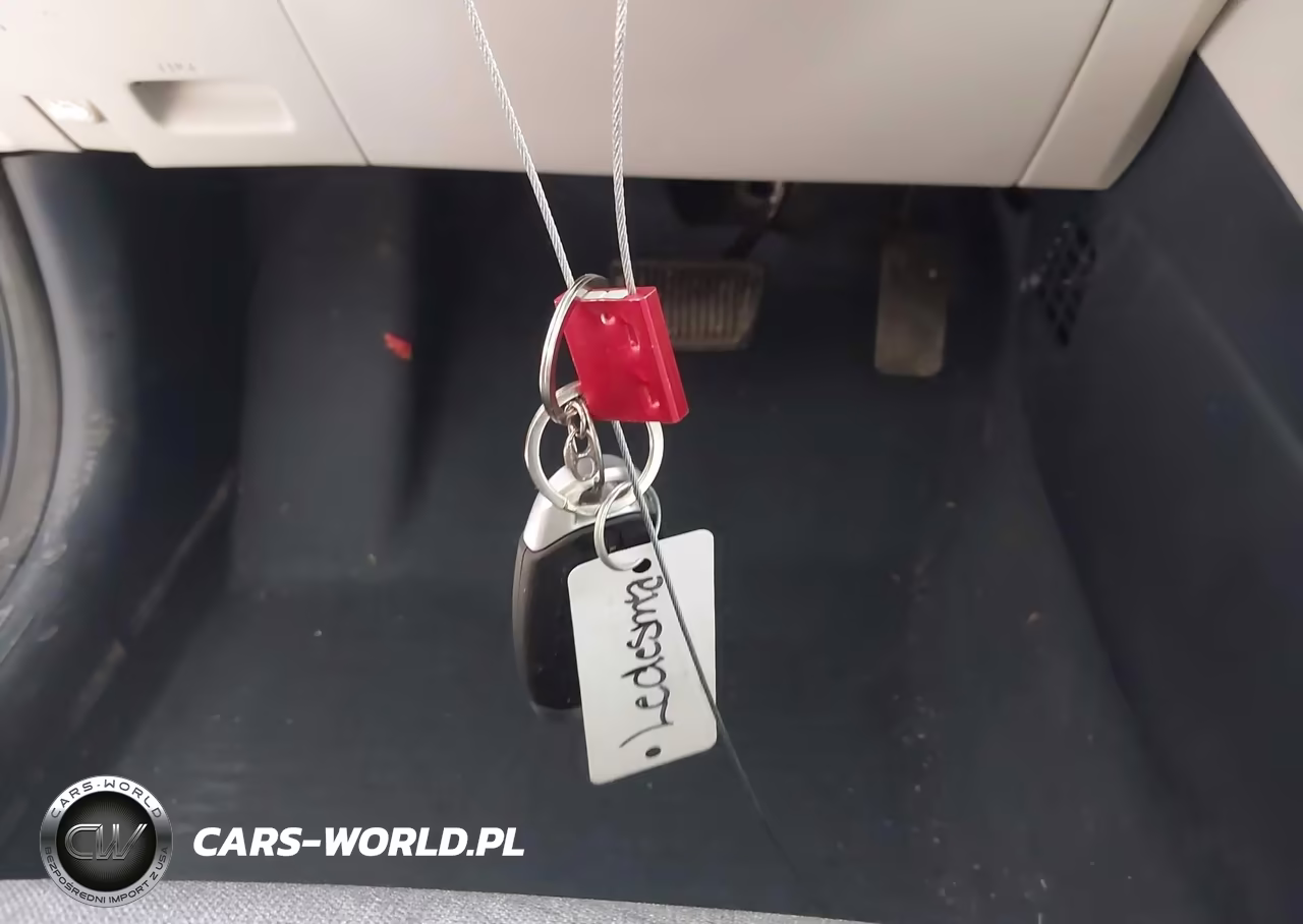 2025 Hyundai Venue Limited VIN:KMHRC8A38SU386664 - 11